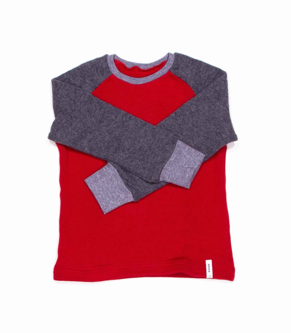 anna * pollack, Pulli rot mit grauen Ärmeln, 104-110, Vorderansicht