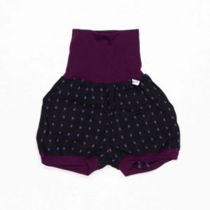 anna * pollack, Dirndlshorty, 56-80, schwarzer Dirndlstoff, Bund Purpur