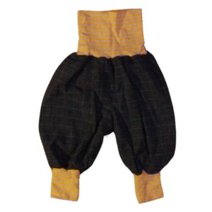 anna * pollack, Minipirat, Wolle, Karo grau mit blau, Bündchen orange-grau geringelt