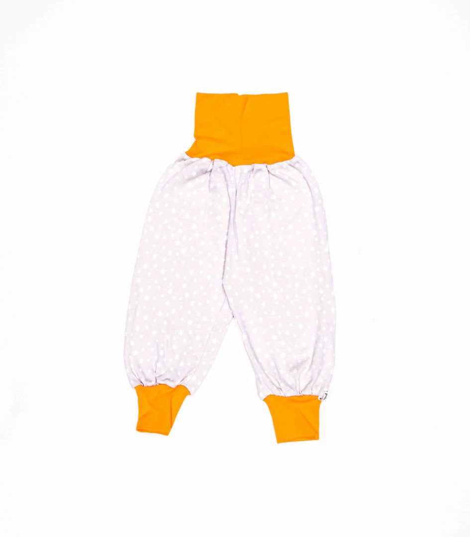 anna * pollack, Piratenhose, Bio Baumwolle, grau mit Sternen, Bund orange