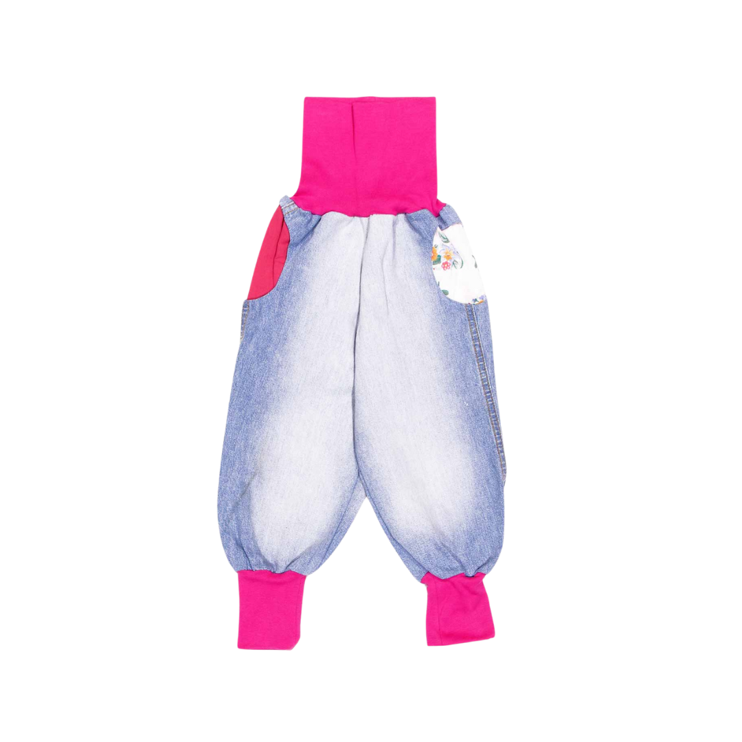 anna * pollack, Denim Piratenhose, Bund und Taschen rosa