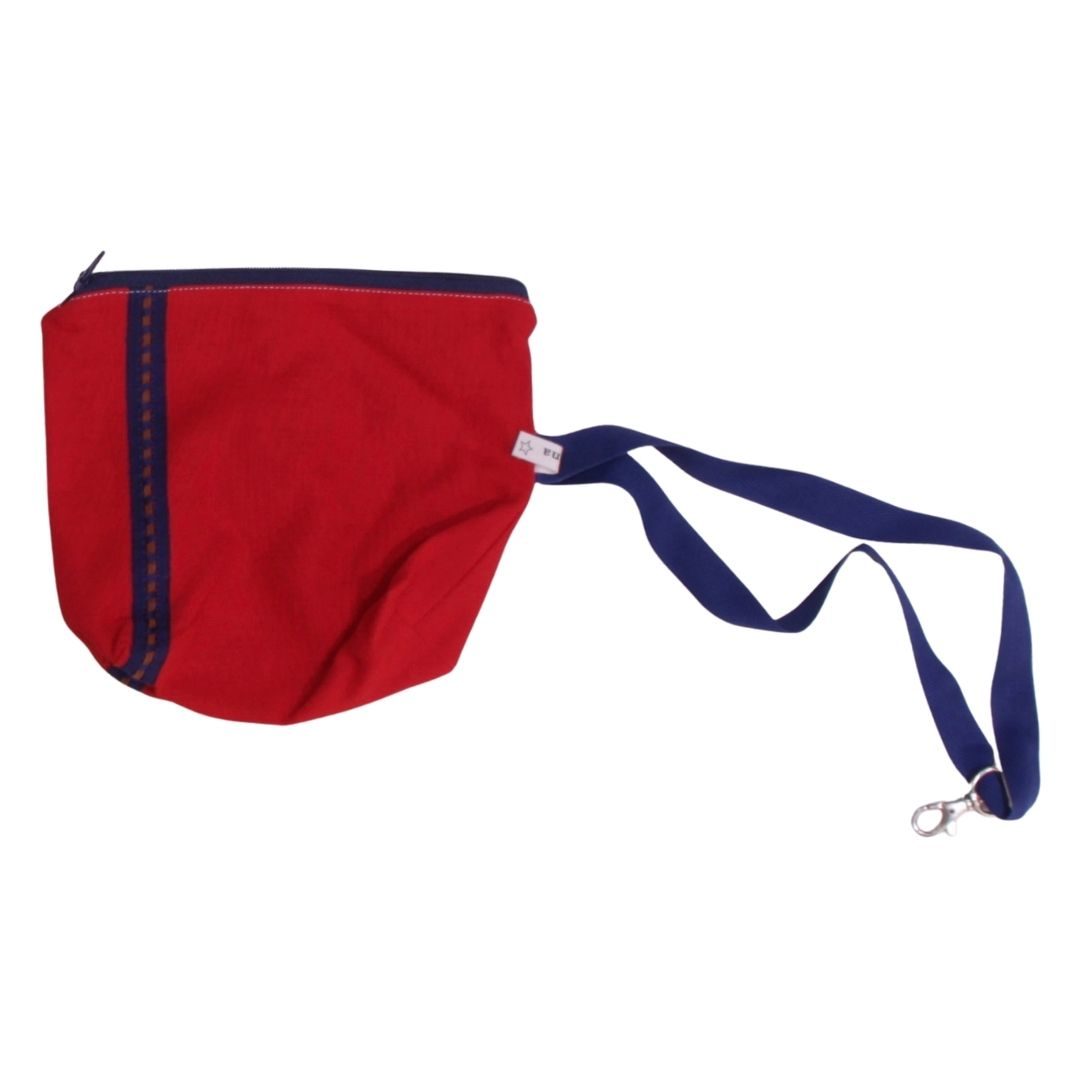 anna * pollack, Täschchen rot mit blauem Band, gefüttert, mit Zipp und Gurt