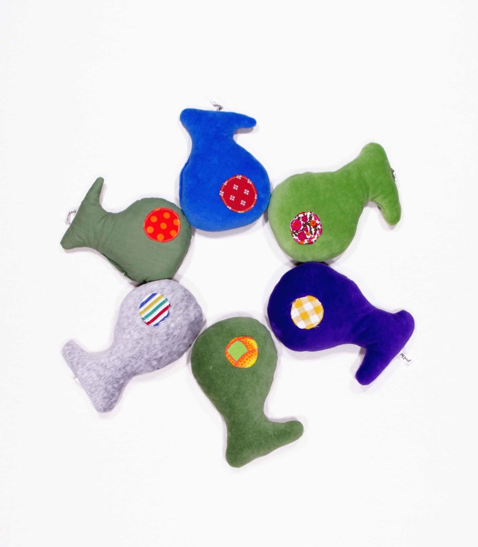 anna * pollack, Bild von 6 bunten Rasselfischen im Kreis