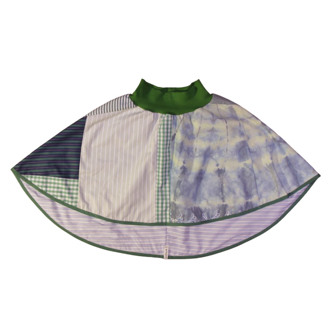 anna * pollack, Wenderockli, blau mit grün 134-152, Vorne grün